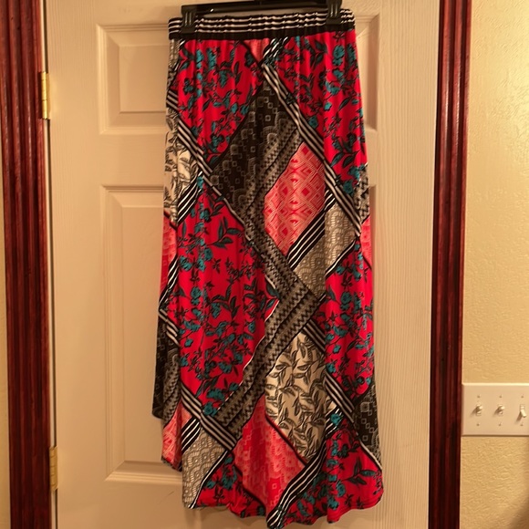 Laundry pattern skirt size Small-NWT - Picture 4 of 4